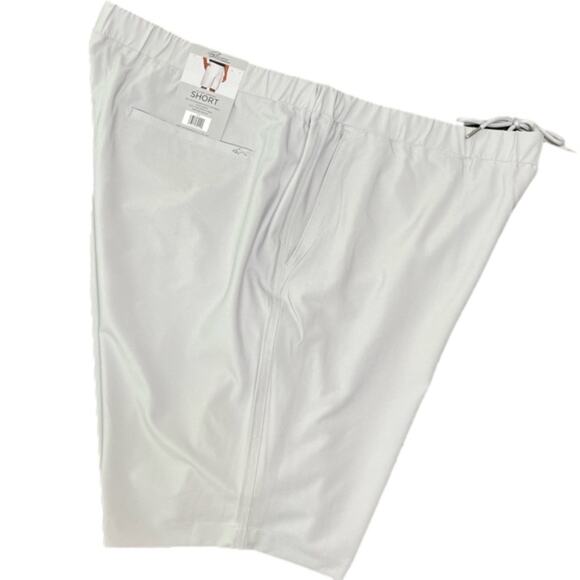 Greg Norman Men's Shorts Golf 4 way Stretch Pull On Walking Shorts Size XXL NWT - Picture 1 of 11